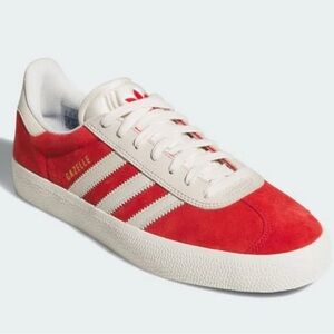 Adidas Gazelle Red Suede Sneakers M6.5/W7.5